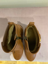Lade das Bild in den Galerie-Viewer, Michale Kors Stiefeletten braun Gr. 36 Absatz Leder wie neu
